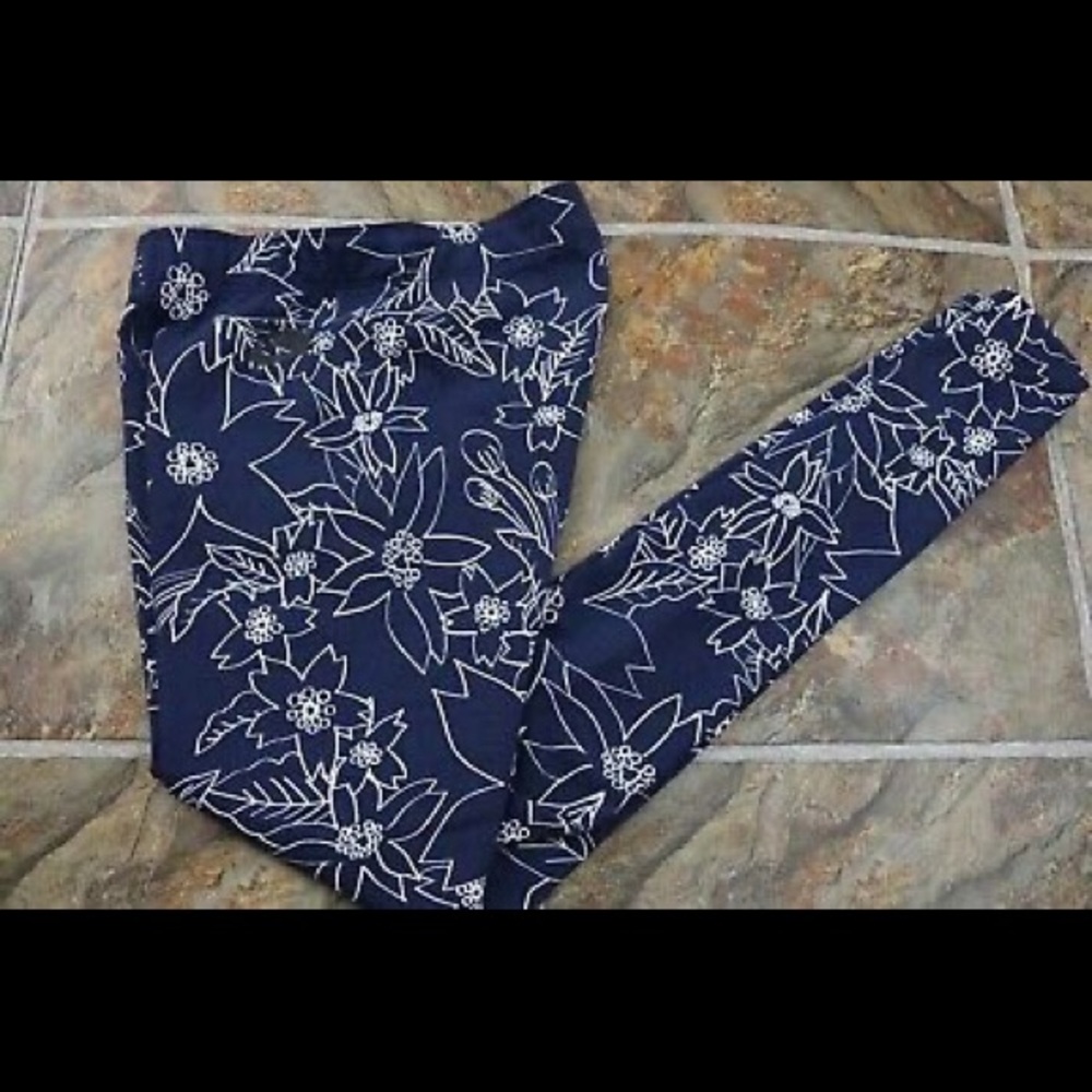 Nike floral print leggings